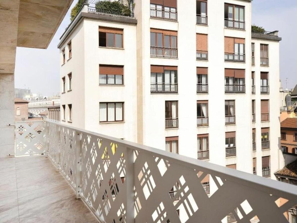 Palazzo Beltrade By Halldis Milan Exterior photo